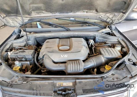 2015 Jeep Grand Cherokee Laredo z USA, uszkodzony, nr VIN 1C4RJFAG0FC124330